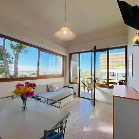 Laguna Grande Sea View * 比比翁