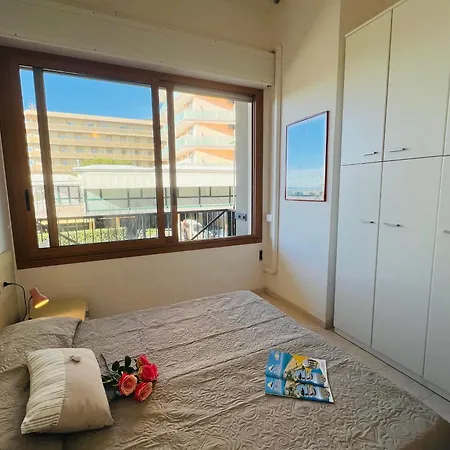 Laguna Grande Sea View * 比比翁