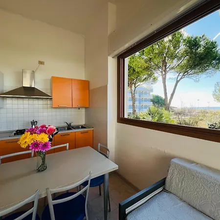 Laguna Grande Sea View *